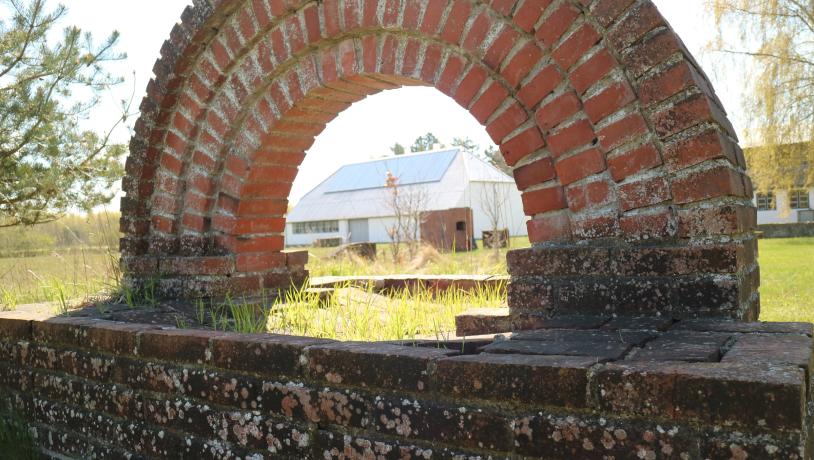 Per Kirkeby murstensskulptur Haabet LIM 2025