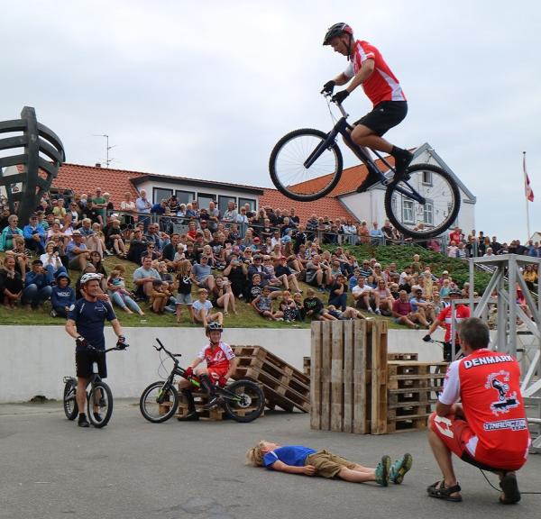 Kajfest Vesterø 2024 - cykelshow